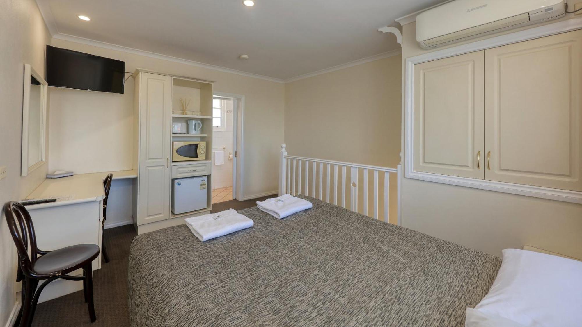 Coachman Hotel Motel พาร์กส์ ภายนอก รูปภาพ